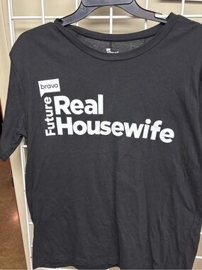 Bravo TV  Women’s Future Real Housewife Licensed Short Sleeve Womens T-Large EUC
